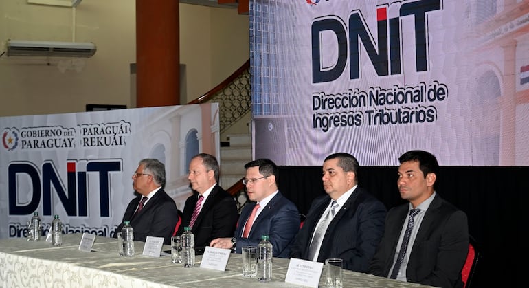 El comportamiento y la expansión de los ingresos públicos en Paraguay