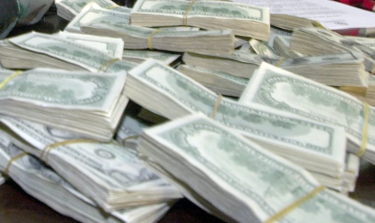 Empresas públicas con mayores recursos en US$ y fondos de seguridad social en G.