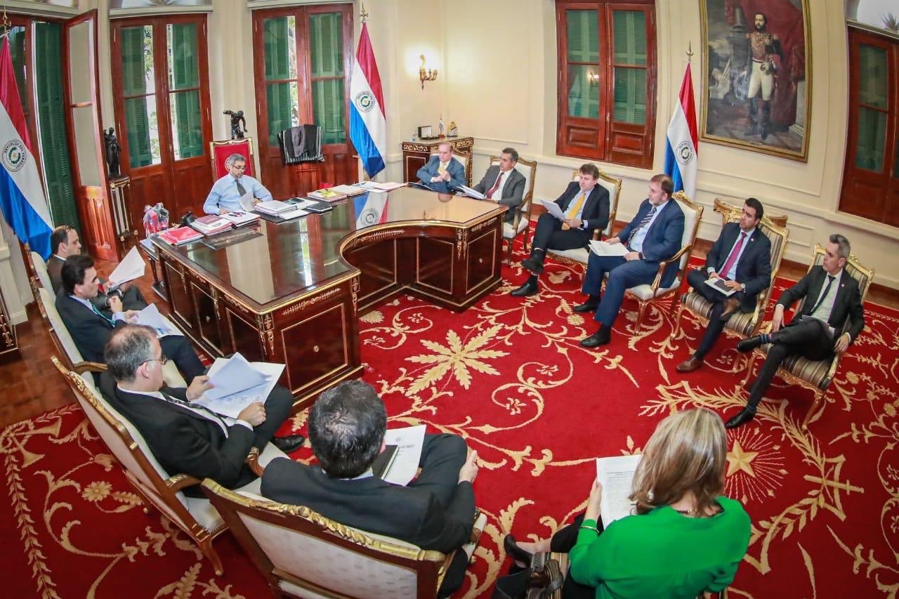 Radio Monumental - Exministro: 